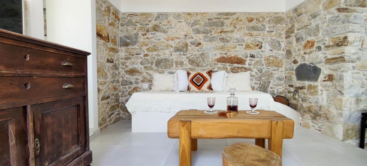 Laina Traditional Guest House Aperathos Экстерьер фото