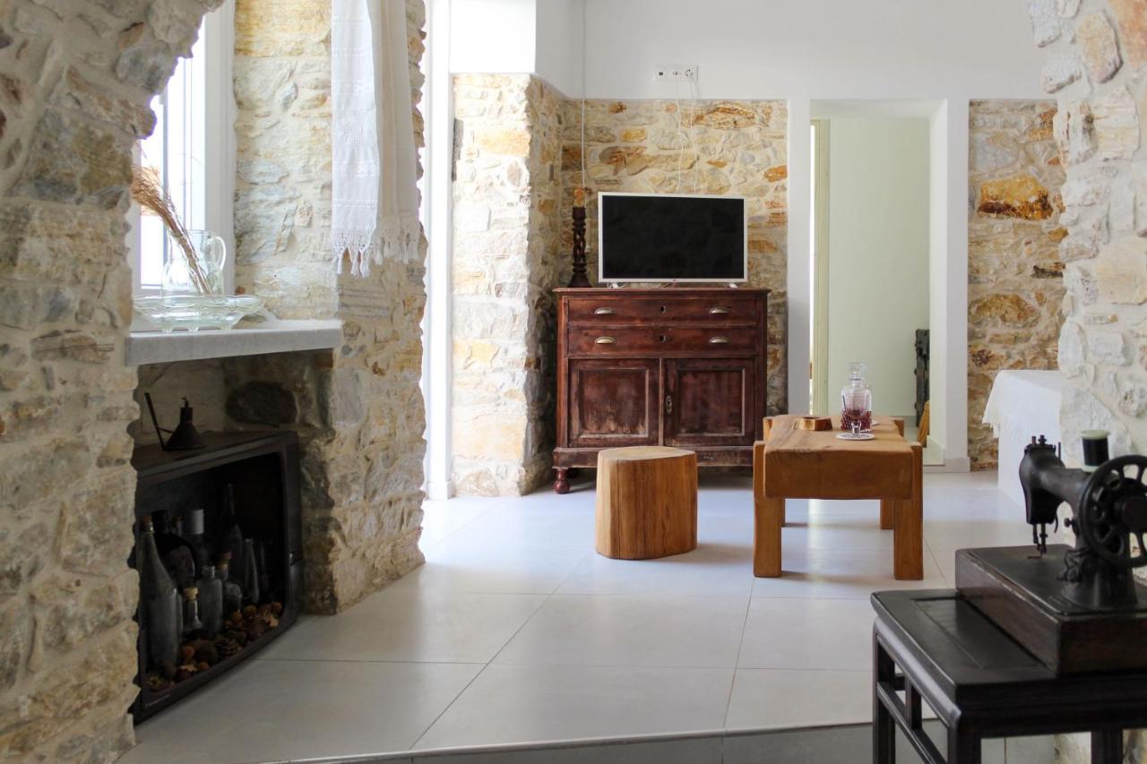 Laina Traditional Guest House Aperathos Экстерьер фото